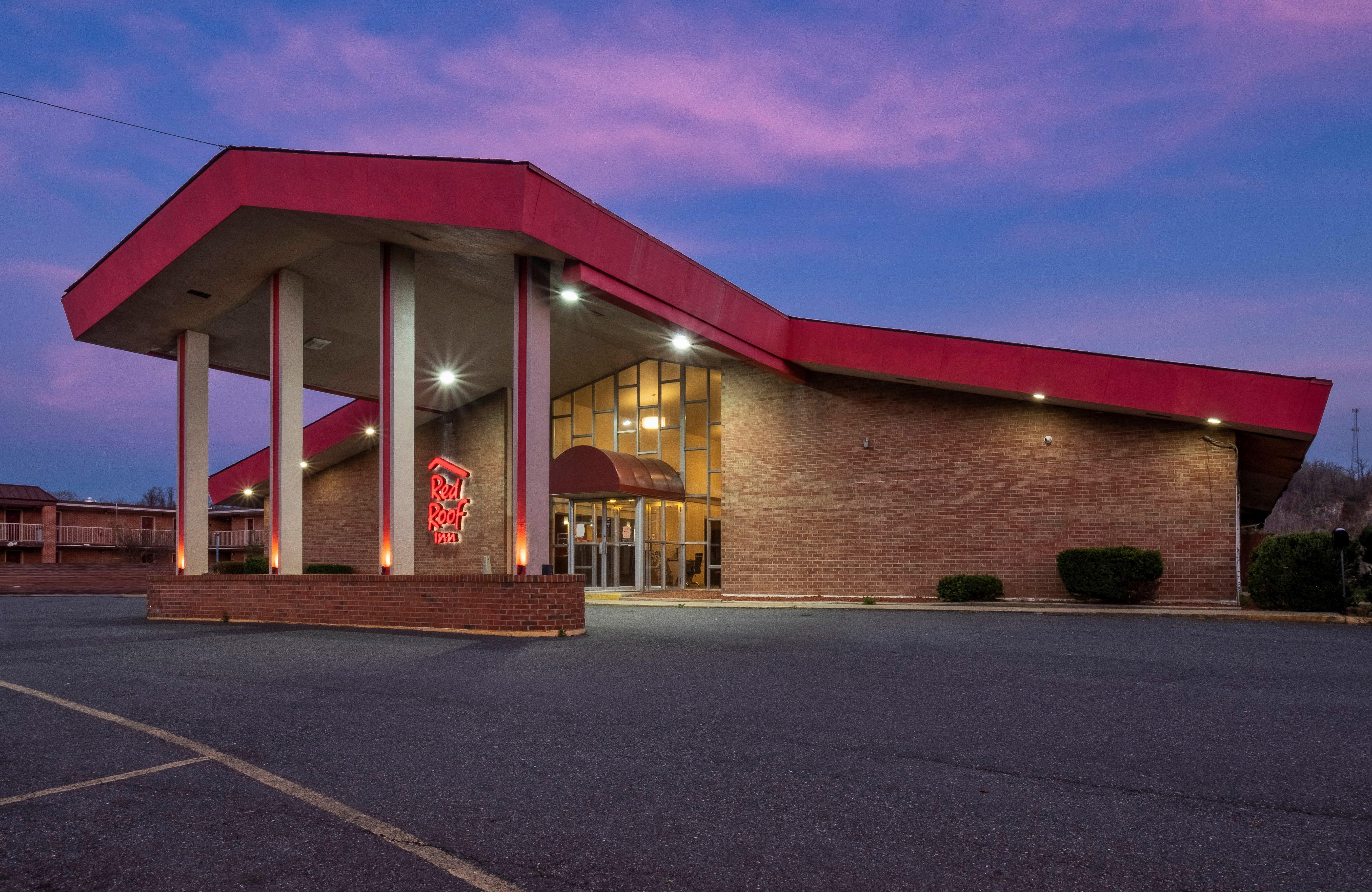 Red Roof Inn Marion, Va Esterno foto